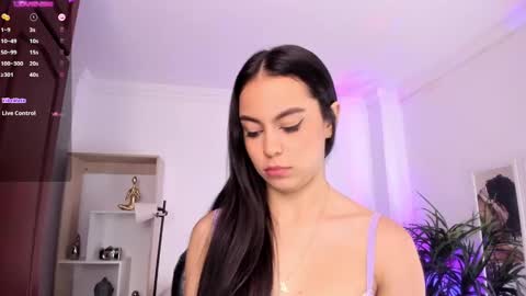 Alejandra online show from 01/30/25, 02:25