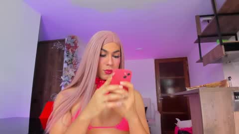 A L E J A N D R A online show from 12/09/24, 08:12