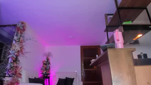A L E J A N D R A online show from 12/16/24, 01:31