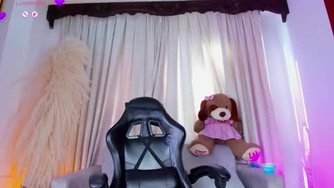 Snapshot of alejagarcia_ chatting on 02/14/26, 09:11 CUTE ALEJA online show from 02/14/26, 09:11