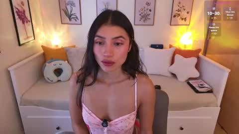 Snapshot of alejandhra chatting on 07/12/26, 01:13 Alejandhra online show from 07/12/26, 01:13