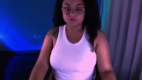 Alejandra  online show from 12/19/25, 11:23