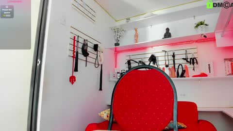 Alejandra online show from 12/12/24, 01:39