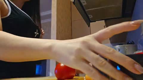 alejandradelaney online show from 12/10/24, 12:49