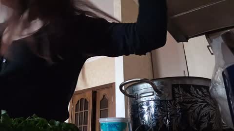 alejandradelaney online show from 01/25/25, 12:16