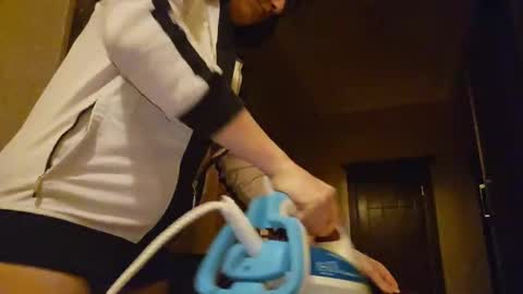 alejandradelaney online show from 02/17/25, 10:47
