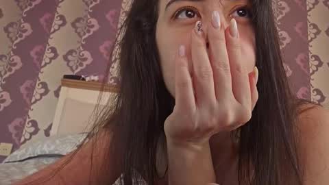 alejandradelaney online show from 10/06/25, 12:24