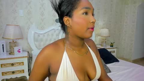 ALEJANDRA  online show from 03/10/25, 05:11