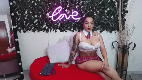 Aleja  online show from 02/08/25, 07:05