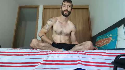 Snapshot of alejandro_bigcock chatting on 11/03/25, 08:21 Alejandro Hernndez online show from 11/03/25, 08:21