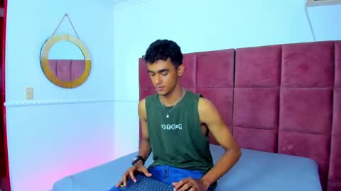 Snapshot of alejandro_williams chatting on 05/16/26, 06:17 Alejandro williams online show from 05/16/26, 06:17