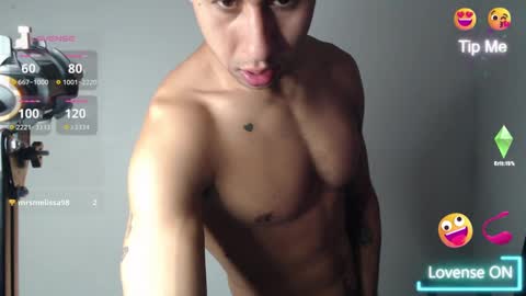 Snapshot of alejandrojf_00 chatting on 12/20/24, 02:49 Daiki jack online show from 12/20/24, 02:49