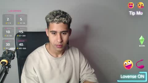 Snapshot of alejandrojf_00 chatting on 12/22/24, 03:22 Daiki jack online show from 12/22/24, 03:22