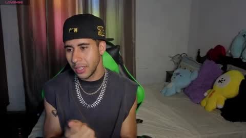 Snapshot of alejandrojf_00 chatting on 09/24/25, 03:15 Daiki jack online show from 09/24/25, 03:15