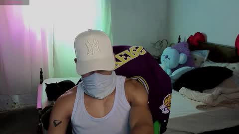 Snapshot of alejandrojf_00 chatting on 10/04/25, 03:10 Daiki jack online show from 10/04/25, 03:10