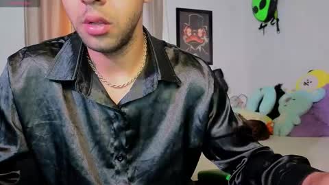 Snapshot of alejandrojf_00 chatting on 11/10/25, 02:05 Daiki jack online show from 11/10/25, 02:05