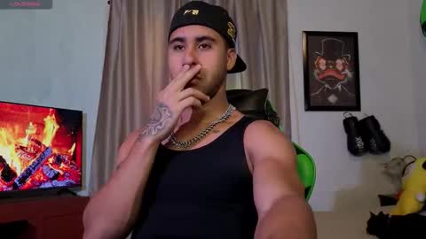 Snapshot of alejandrojf_00 chatting on 11/16/25, 03:28 Daiki jack online show from 11/16/25, 03:28