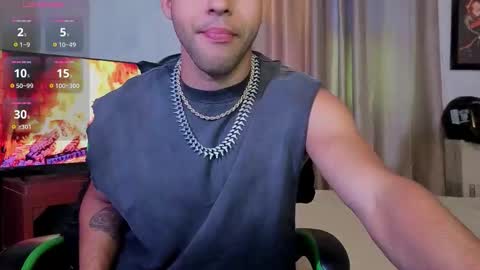 Snapshot of alejandrojf_00 chatting on 11/26/25, 01:23 Daiki jack online show from 11/26/25, 01:23