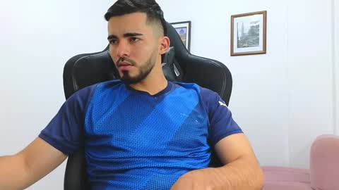 alejandroo_7 online show from 01/23/25, 09:39