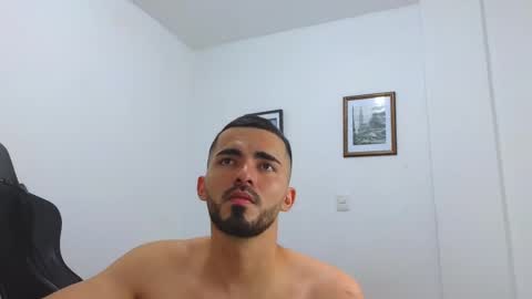 alejandroo_7 online show from 02/25/25, 11:00
