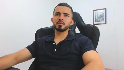 alejandroo_7 online show from 03/01/25, 07:37