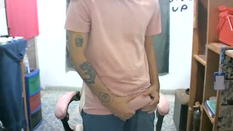 alejandropppzz online show from 03/04/25, 08:24