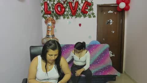 zoe and Kataleya online show from 02/22/25, 12:51