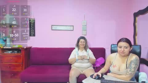 zoe and Kataleya online show from 11/08/25, 09:13