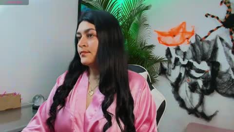 aleja online show from 10/22/25, 03:18