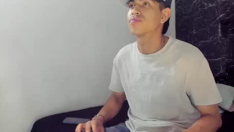 Alejo  online show from 06/10/26, 07:24