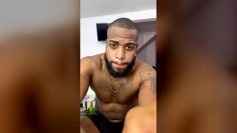 alejo_21cm online show from 06/03/26, 04:59