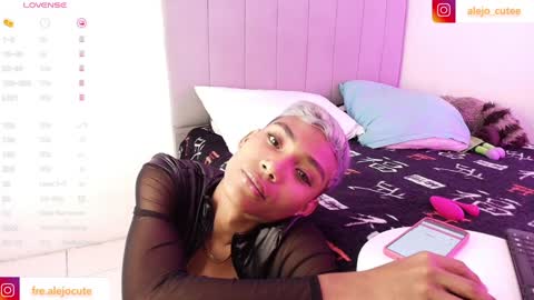Snapshot of alejo_cute chatting on 12/29/24, 08:15 alejo_cute online show from 12/29/24, 08:15