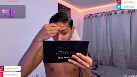 Snapshot of alejo_cute chatting on 10/14/25, 12:50 alejo_cute online show from 10/14/25, 12:50