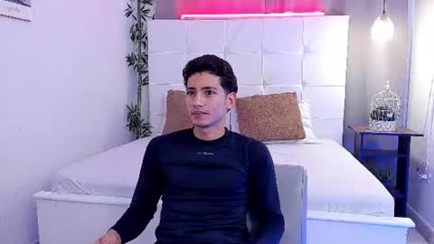 alejo_exotic online show from 06/18/26, 12:09