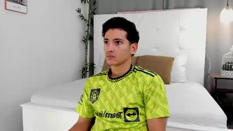 alejo_exotic online show from 06/22/26, 12:24