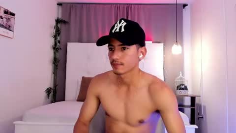 alejo_exotic online show from 07/26/26, 02:09