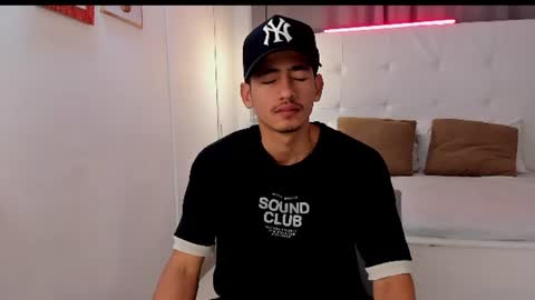 alejo_exotic online show from 07/27/26, 12:23