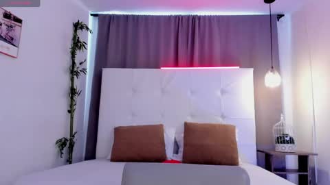 alejo_exotic online show from 07/28/26, 04:39
