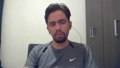 Snapshot of alejo_shy chatting on 12/15/24, 01:02 alejo_shy online show from 12/15/24, 01:02