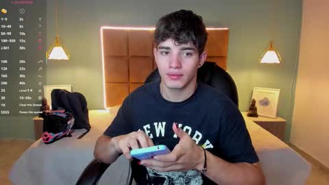 ALejoo Saenz online show from 10/01/25, 02:17