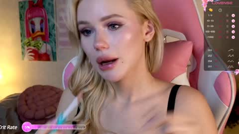 Snapshot of aleksalore chatting on 12/05/24, 07:27 Lexi online show from 12/05/24, 07:27