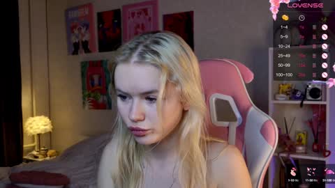 Snapshot of aleksalore chatting on 01/29/25, 07:04 Lexi online show from 01/29/25, 07:04