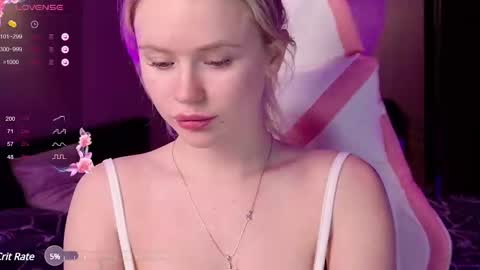 Snapshot of aleksalore chatting on 03/10/25, 05:07 Lexi online show from 03/10/25, 05:07