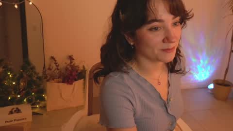 Snapshot of alemaniababe chatting on 12/30/24, 11:49 Ale online show from 12/30/24, 11:49
