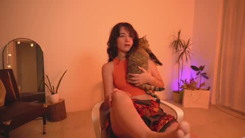 Snapshot of alemaniababe chatting on 02/05/25, 11:39 Ale online show from 02/05/25, 11:39