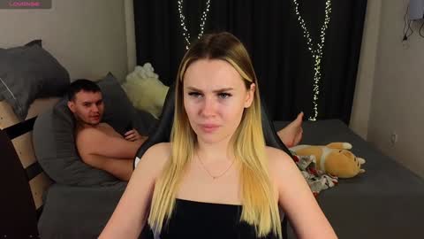 Snapshot of alena_hot_sex chatting on 02/02/25, 05:15 Alena online show from 02/02/25, 05:15