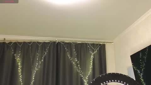 Snapshot of alena_hot_sex chatting on 02/22/25, 05:02 Alena online show from 02/22/25, 05:02