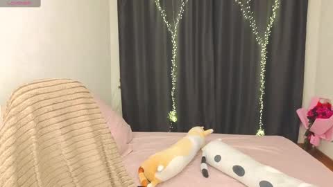 Snapshot of alena_hot_sex chatting on 02/27/25, 02:43 Alena online show from 02/27/25, 02:43