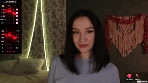 Alena online show from 01/04/25, 10:13