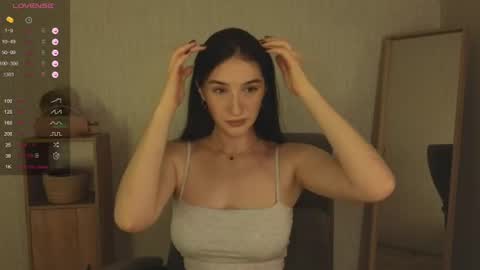 Alena online show from 06/14/26, 06:43